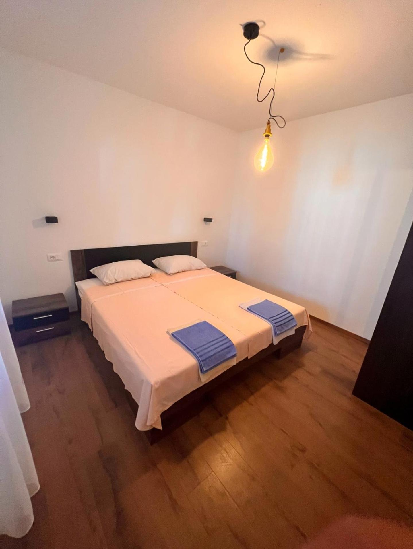 Mila Holiday Apartments ポレッチ エクステリア 写真