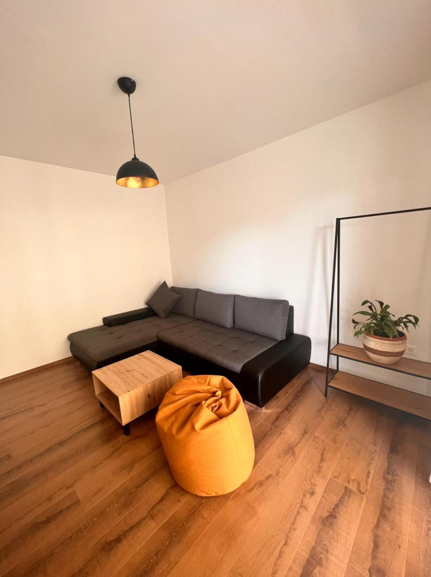 Mila Holiday Apartments ポレッチ エクステリア 写真